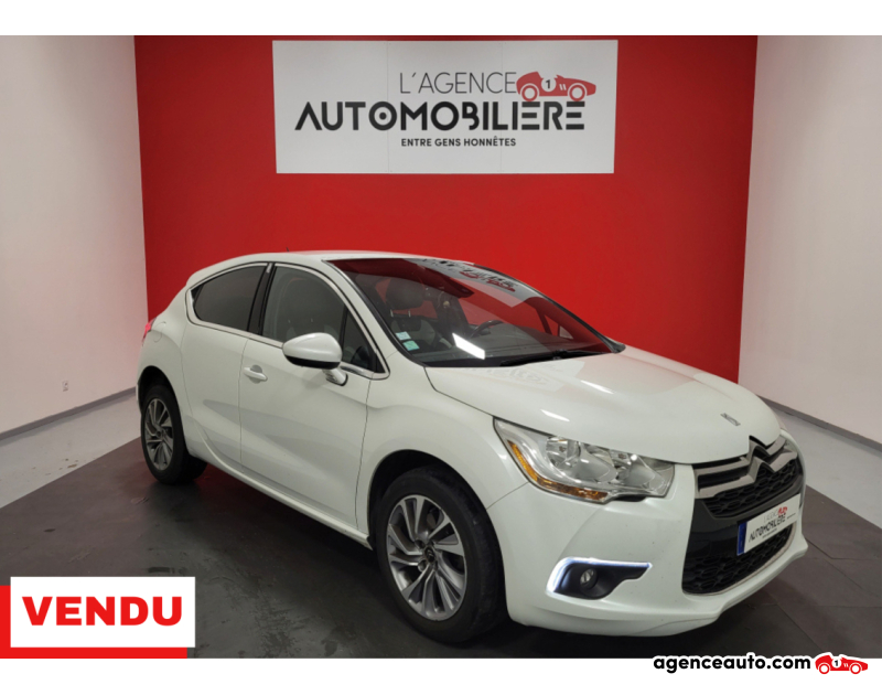 Achat voiture occasion, Auto occasion pas cher | Agence Auto Citroen DS4 2.0 HDI 150 SPORT CHIC Blanc Année 2015 Manuelle Diesel